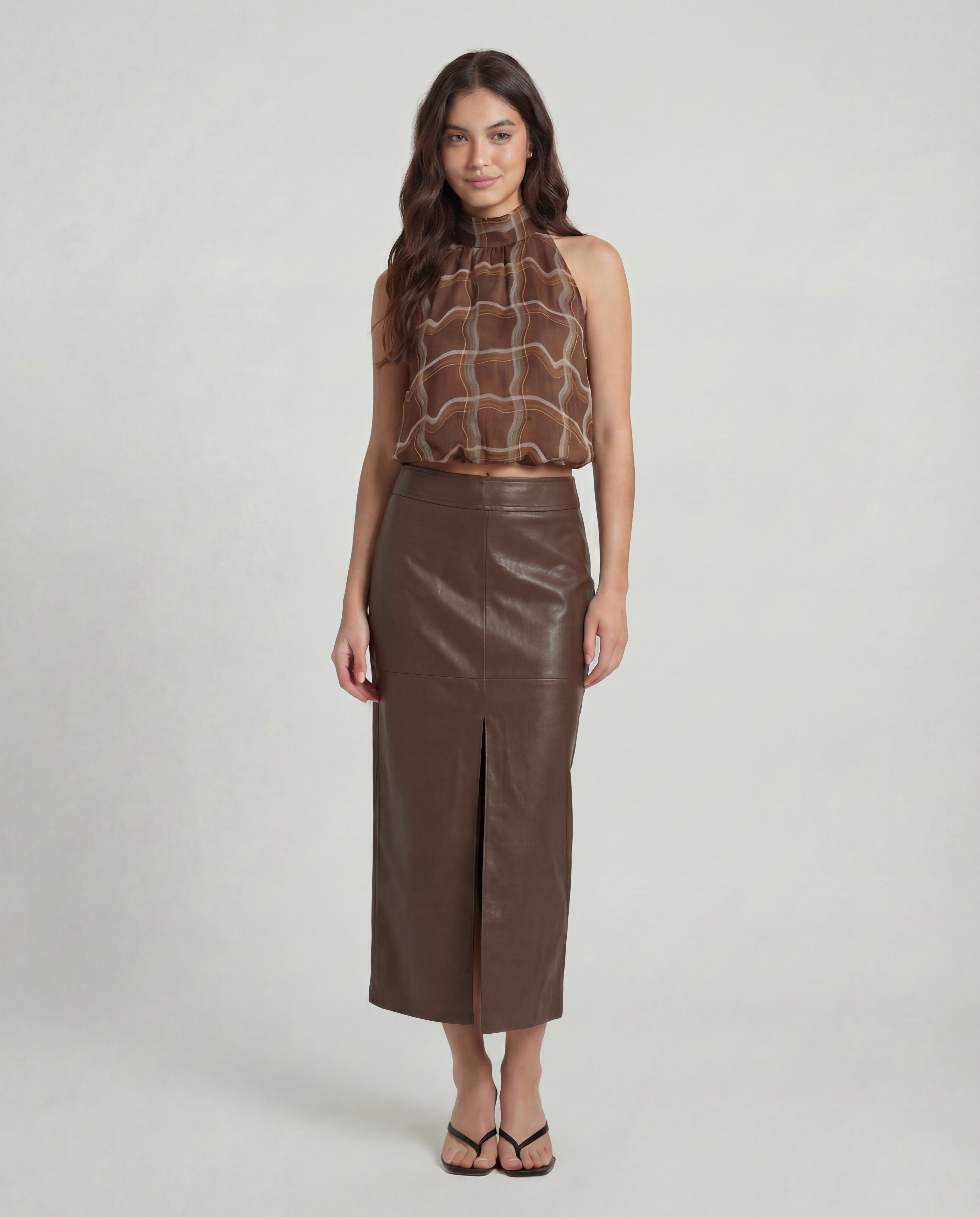 Lara Halterneck Openback Top